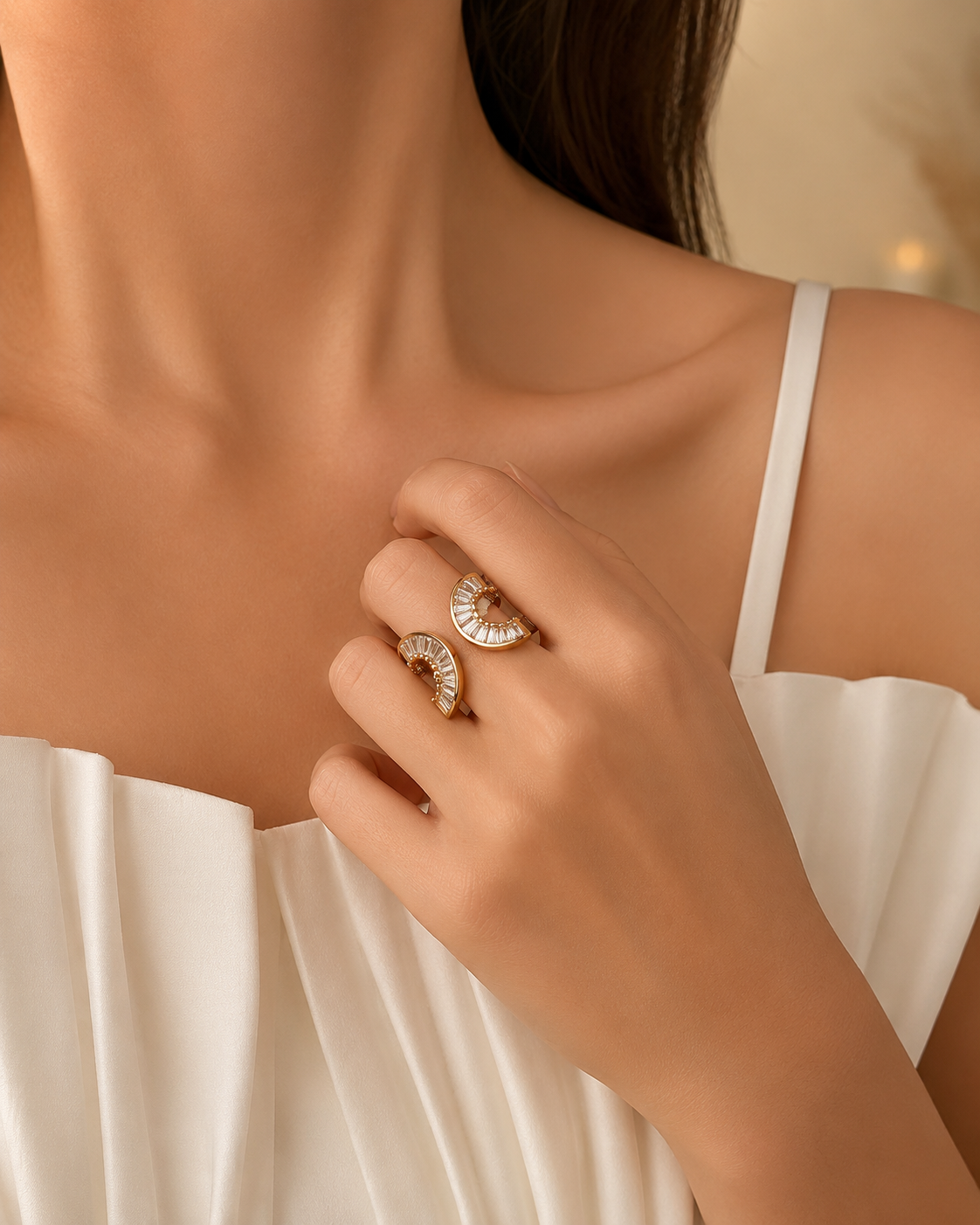 The Baguette Ring
Bold. Feminine. Unforgettable.